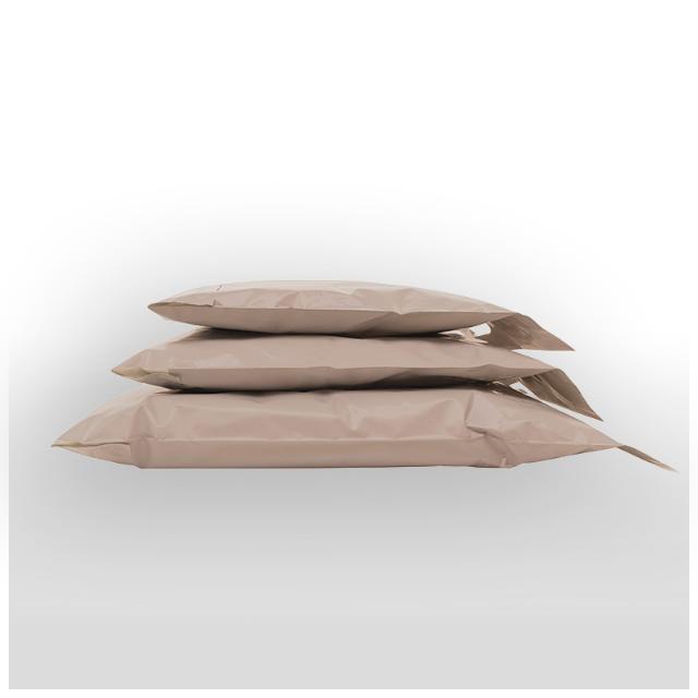 Försändelsepåse Nougat Återvinning av plast 35x38x7+7cm