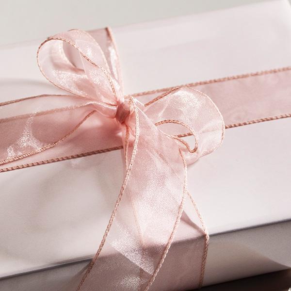 Presentpapper 1972 Light Pink Glossy 50cm x180m