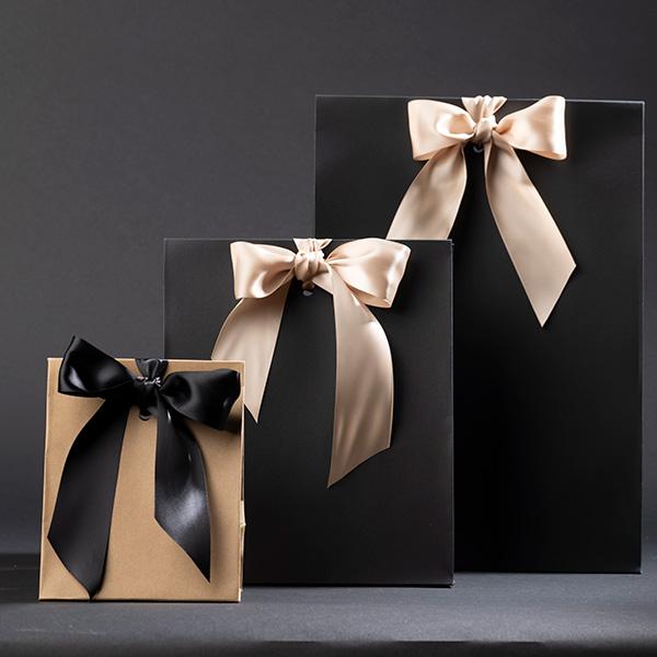 Presentpåse Präglad Natur 16x12x20cm