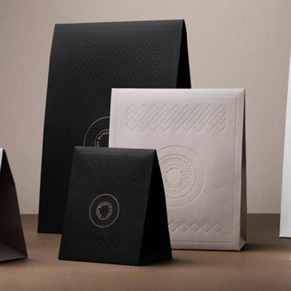 Presentpåse Every Moment Kitt 16x12x20+7cm